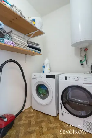 Prodej rodinného domu, Nechanice, 180 m2