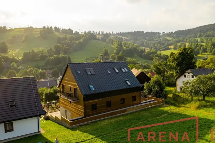 Prodej chalupy, Staré Město, 300 m2