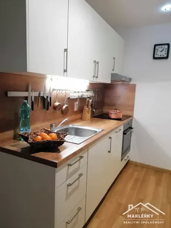 Pronájem bytu 2+kk, Kolín, Podskalská, 43 m2