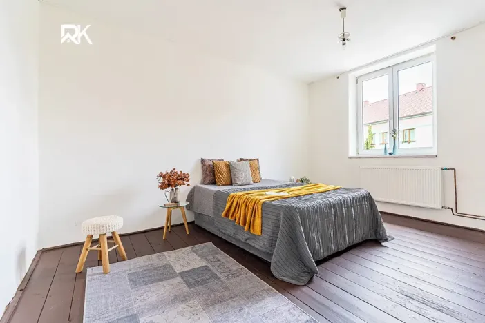 Prodej rodinného domu, Zásmuky, Komenského nám., 133 m2