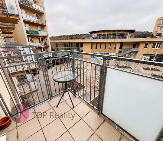 Pronájem bytu 2+kk, Praha - Hostivař, náměstí Přátelství, 58 m2