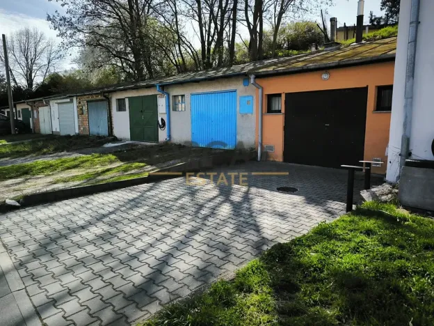 Prodej garáže, Kyjov, 19 m2