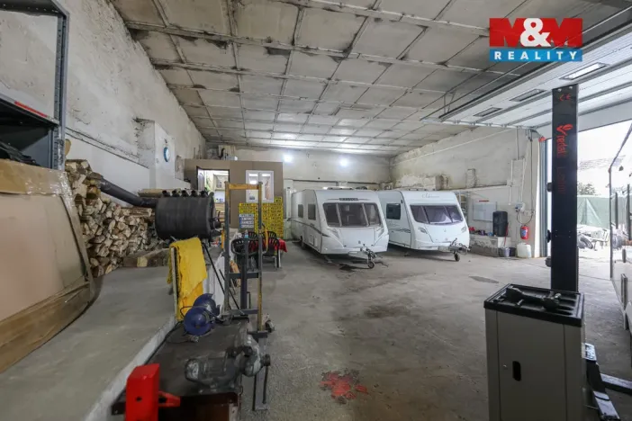 Prodej garáže, Křelovice - Pakoslav, 482 m2