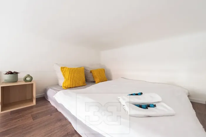 Pronájem bytu 3+kk, Praha - Nové Město, 71 m2