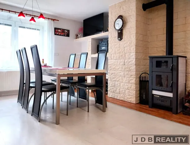 Prodej rodinného domu, Mělník, 147 m2