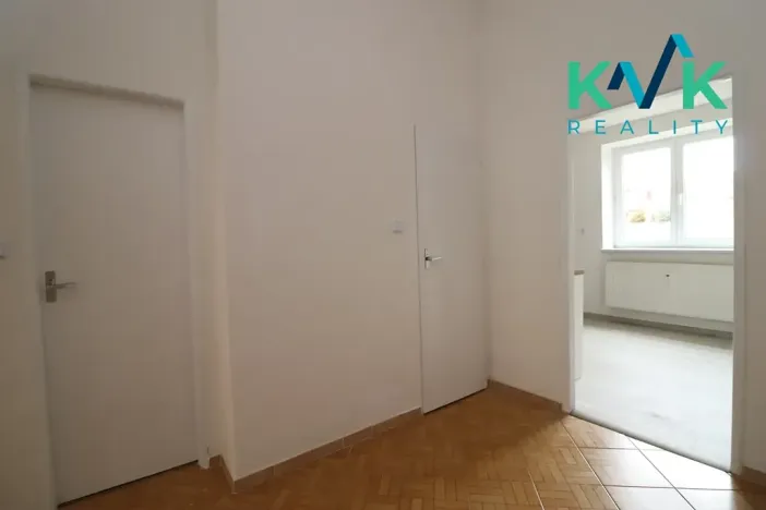 Pronájem bytu 1+1, Sokolov, Nádražní, 40 m2