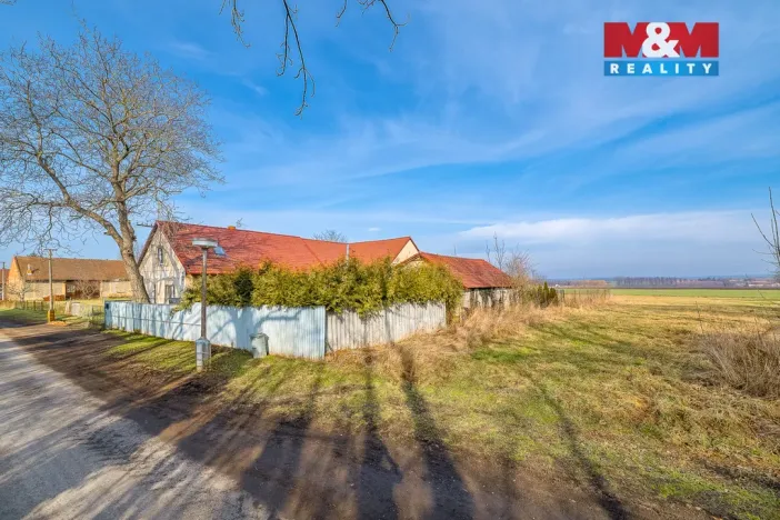 Prodej pozemku pro bydlení, Hostovlice, 1935 m2