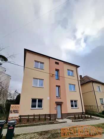 Prodej bytu 2+1, Uherský Brod, Ant. Dvořáka, 65 m2