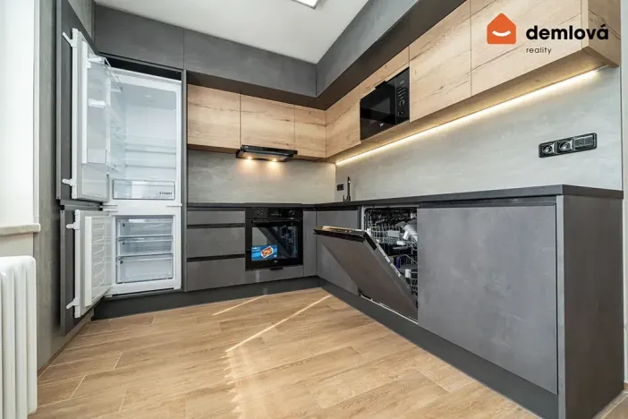 Pronájem bytu 2+1, Ostrava, Otakara Jeremiáše, 58 m2