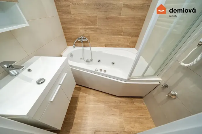 Pronájem bytu 2+1, Ostrava, Otakara Jeremiáše, 58 m2