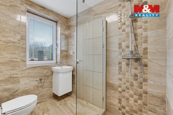 Prodej rodinného domu, Tmaň, K Vodojemu, 188 m2