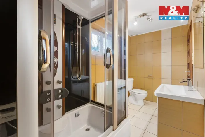 Prodej rodinného domu, Tmaň, K Vodojemu, 188 m2