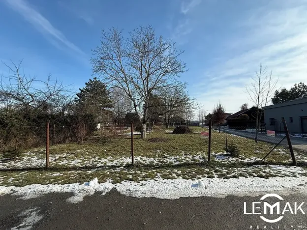 Prodej pozemku pro bydlení, Kožušany-Tážaly, 1105 m2