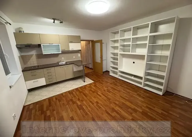 Pronájem bytu 2+kk, Praha - Černý Most, Půdova, 56 m2