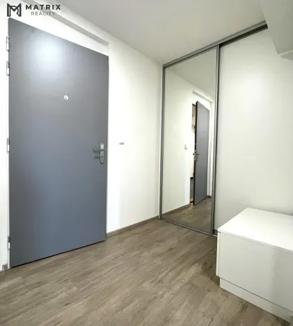 Pronájem bytu 2+kk, Praha - Libeň, Primátorská, 58 m2