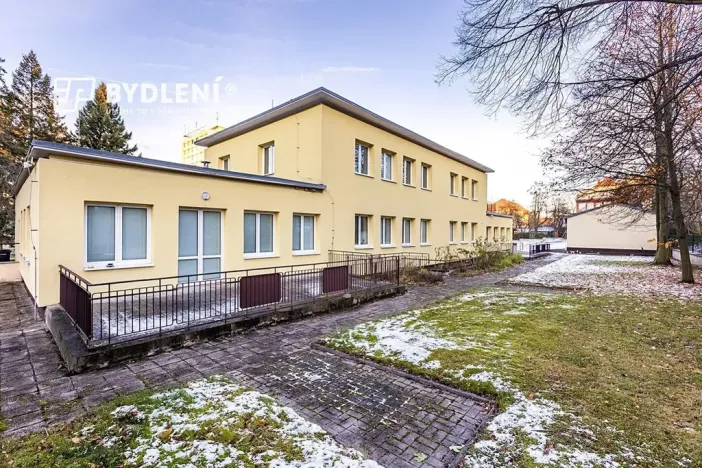 Pronájem komerční nemovitosti, Teplice, Jaselská, 754 m2