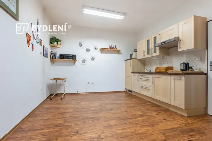 Pronájem komerční nemovitosti, Teplice, Jaselská, 754 m2