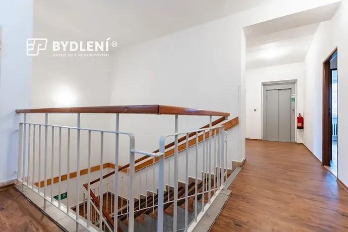 Pronájem komerční nemovitosti, Teplice, Jaselská, 754 m2