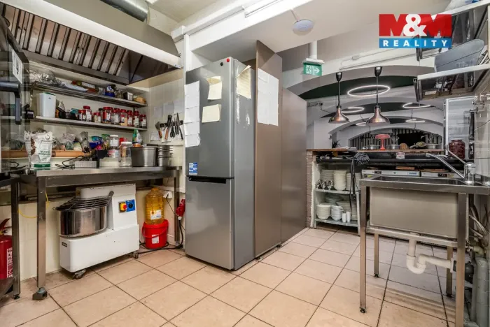 Pronájem restaurace, Praha - Vršovice, Moskevská, 163 m2
