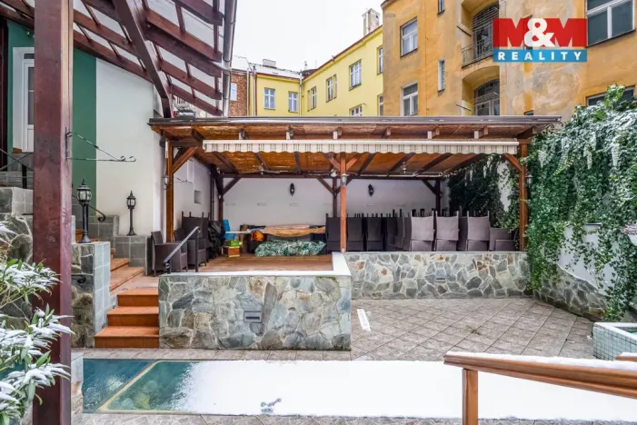 Pronájem restaurace, Praha - Vršovice, Moskevská, 163 m2