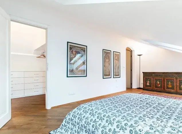 Pronájem bytu 3+1, Praha - Nové Město, Odborů, 96 m2