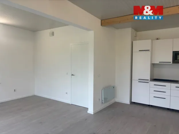 Pronájem bytu 2+kk, Mladá Boleslav - Podlázky, 65 m2