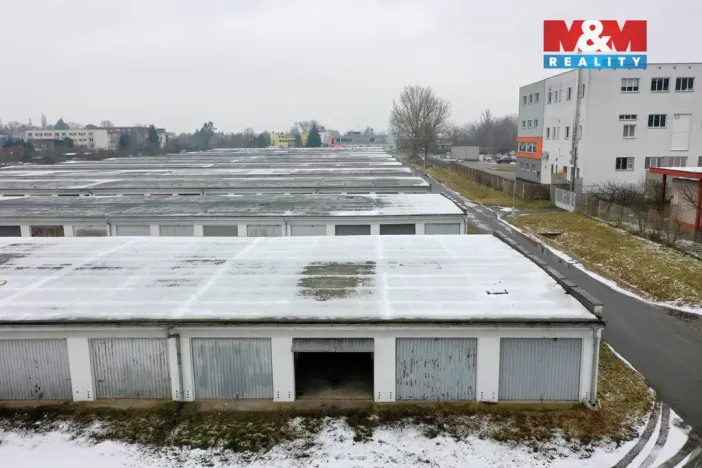 Prodej garáže, Hradec Králové, U Mostku, 19 m2
