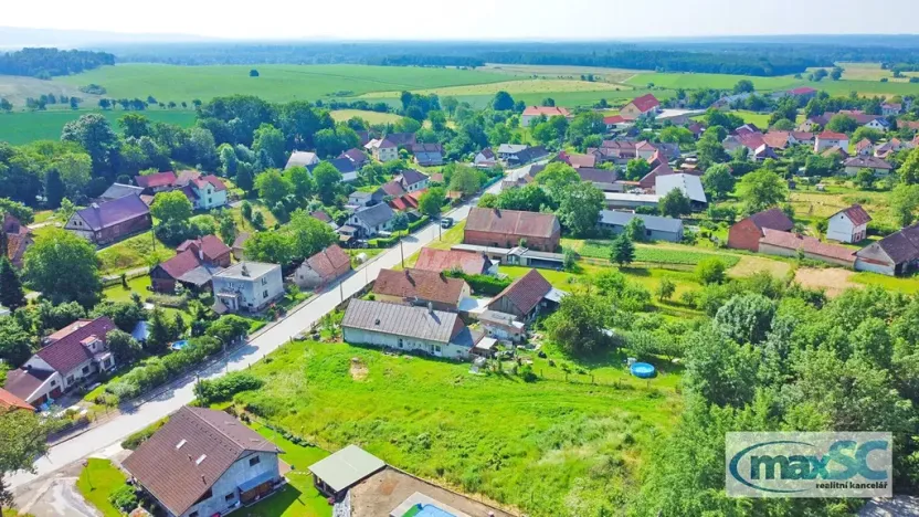 Prodej pozemku pro bydlení, Jeníkovice, 2633 m2