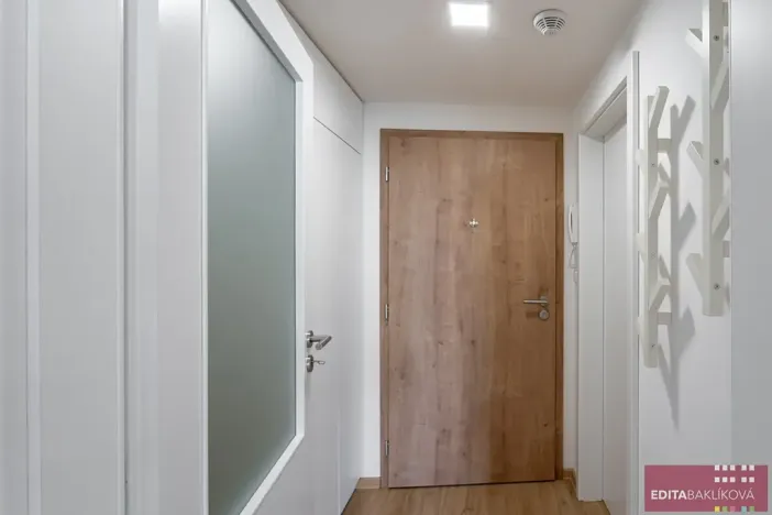 Pronájem bytu 1+kk, Šternberk, Olomoucká, 32 m2