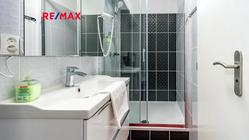 Prodej ubytování, Mařenice, 750 m2