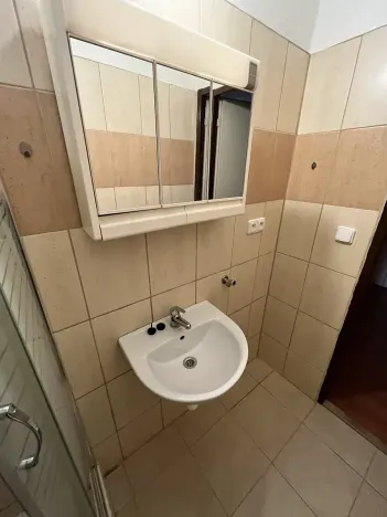 Prodej bytu 1+1, Praha - Černý Most, Bouřilova, 47 m2