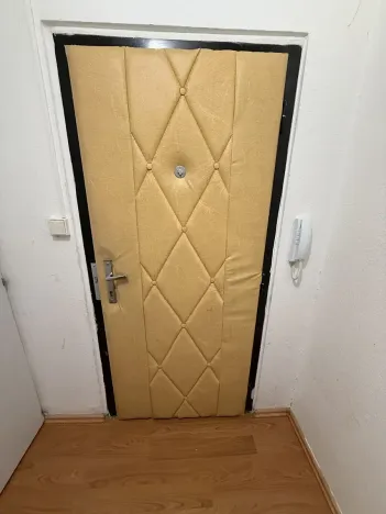 Prodej bytu 1+1, Praha - Černý Most, Bouřilova, 47 m2