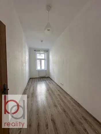 Pronájem bytu 1+kk, České Budějovice, Matice školské, 20 m2