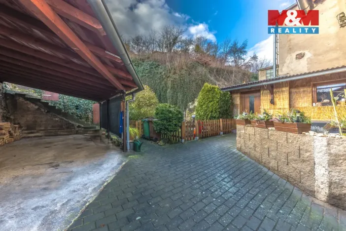 Prodej bytu 3+1, Mladá Boleslav - Čejetice, Koněvova, 86 m2