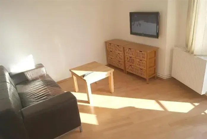 Prodej bytu 2+kk, Praha - Smíchov, Plzeňská, 46 m2