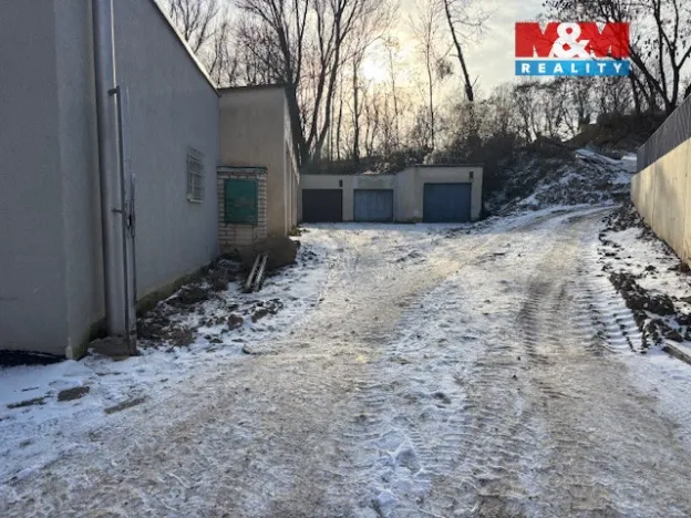 Pronájem garáže, Praha, V Trníčku, 20 m2