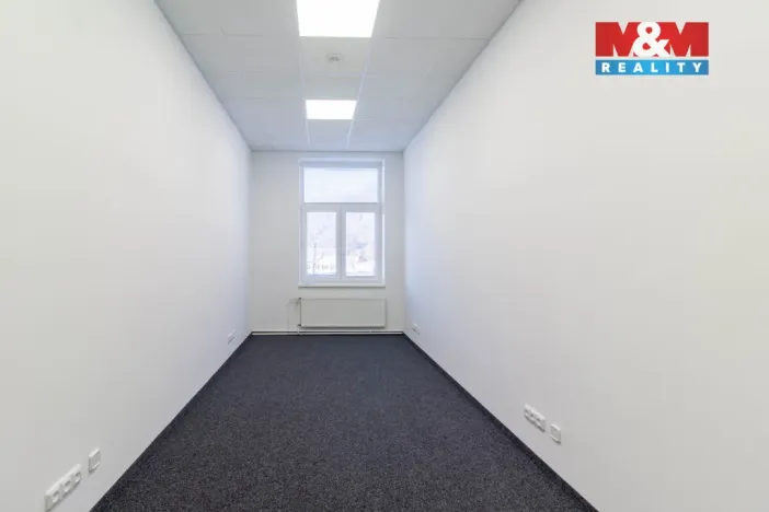 Pronájem kanceláře, Praha, Podbabská, 20 m2