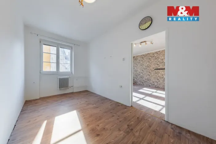 Pronájem bytu 2+1, Cheb, Cechovní, 47 m2