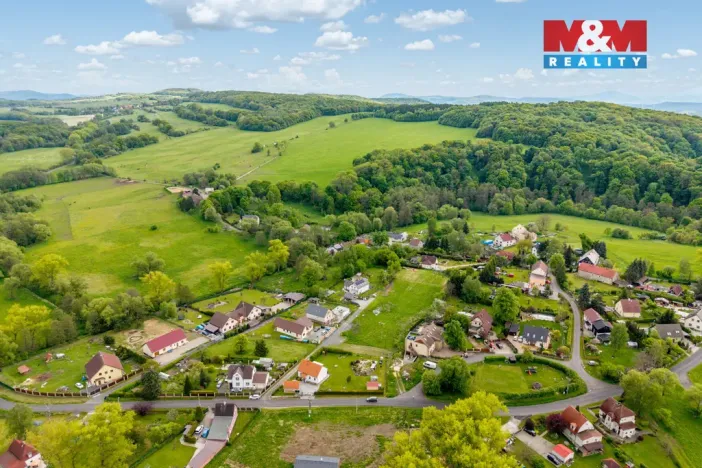 Prodej pozemku pro bydlení, Velké Chvojno - Žďár, 1025 m2