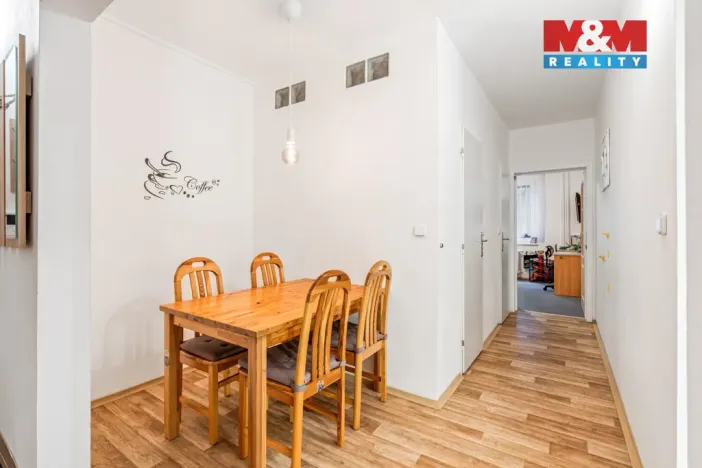 Pronájem bytu 4+1, Ústí nad Labem - Bukov, Vinařská, 77 m2