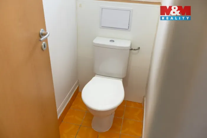 Prodej bytu 3+1, Slavětín, Nádražní, 65 m2