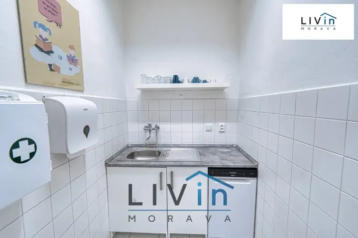 Pronájem obchodního prostoru, Olomouc, Karolíny Světlé, 128 m2