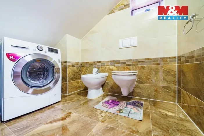 Prodej rodinného domu, Cheb, Dukelská, 140 m2