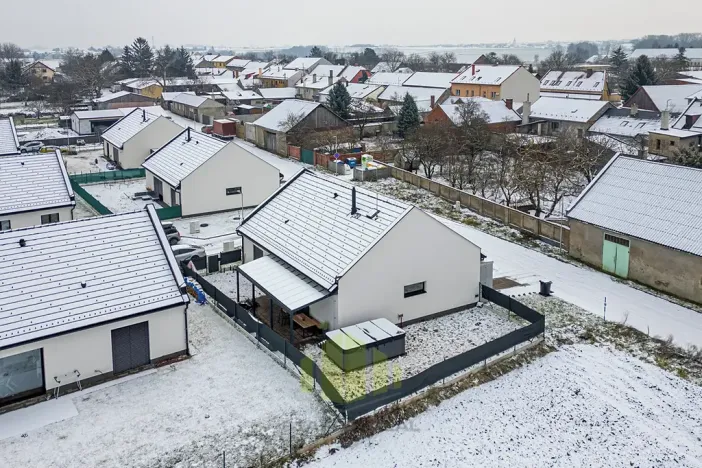 Prodej rodinného domu, Ústín, 128 m2