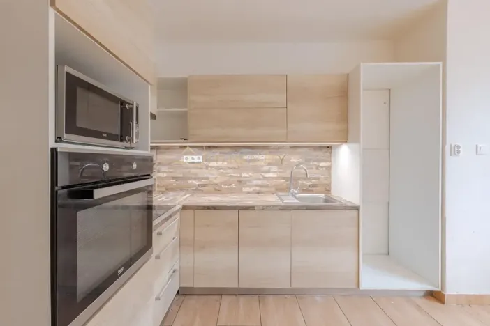 Pronájem bytu 2+1, Olomouc, Masarykova třída, 71 m2