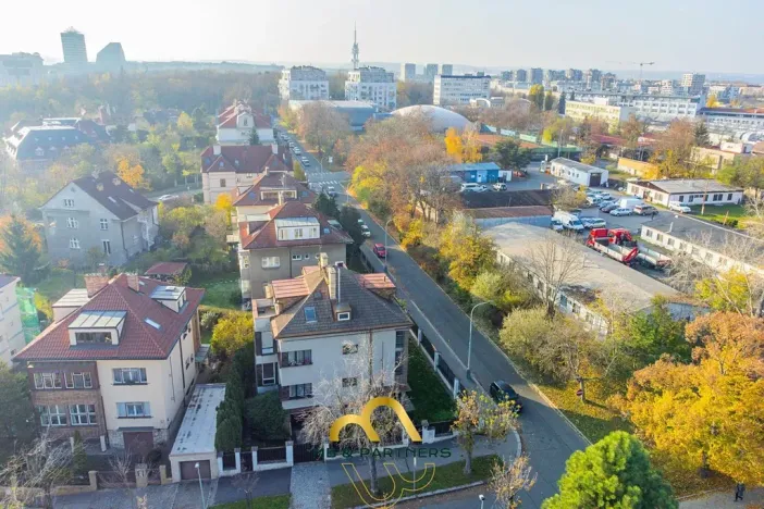 Pronájem bytu 3+1, Praha - Strašnice, Pod Viktorkou, 96 m2