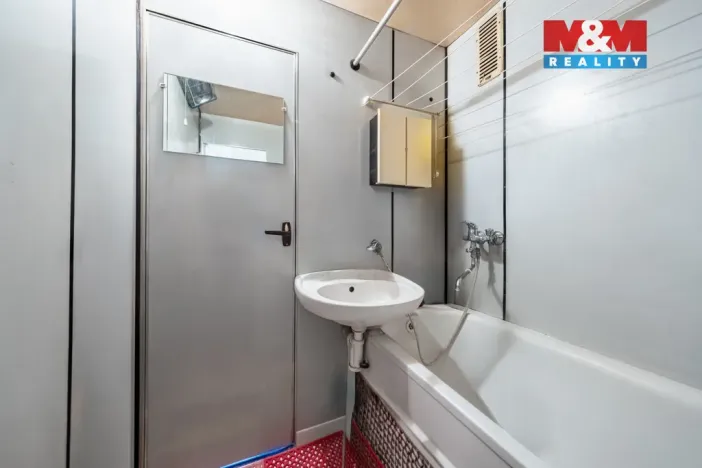 Prodej bytu 3+1, Praha - Vršovice, Tádžická, 75 m2