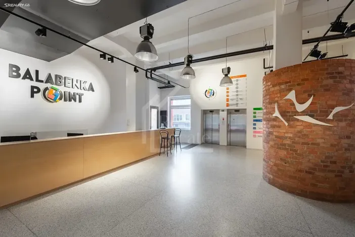 Pronájem kanceláře, Praha - Libeň, Lihovarská, 368 m2