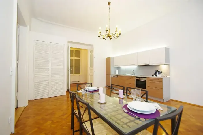 Pronájem bytu 4+1, Praha - Vinohrady, Anny Letenské, 160 m2