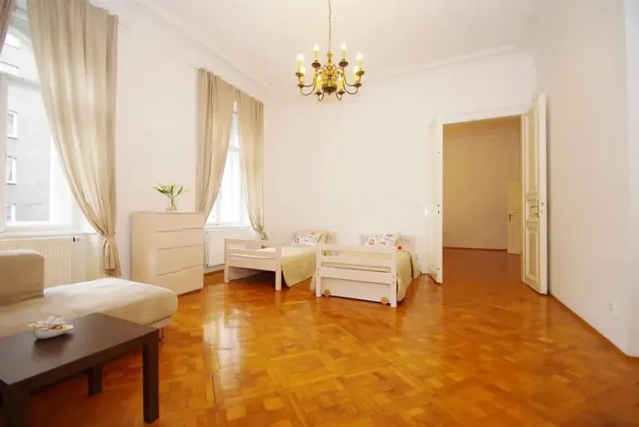 Pronájem bytu 4+1, Praha - Vinohrady, Anny Letenské, 160 m2